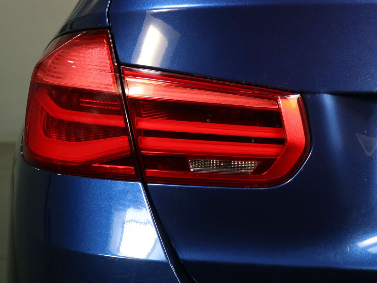 Foto Bmw 318 11