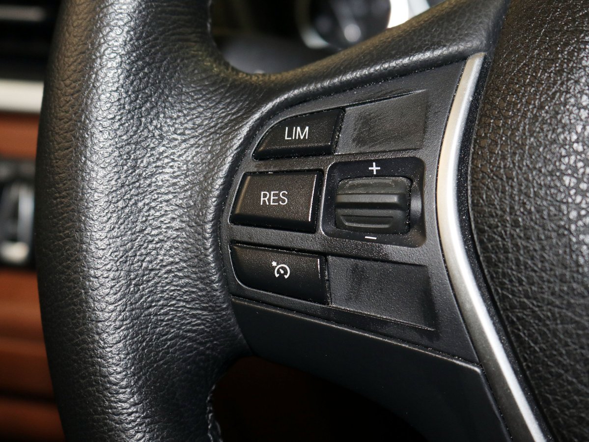 Foto Bmw 318 33