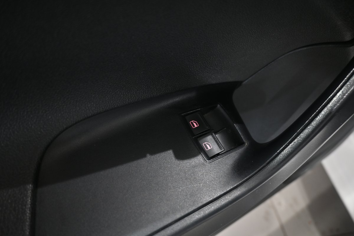 Foto Seat Ibiza 25
