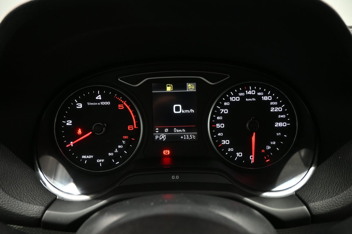 Foto Audi Q2 14