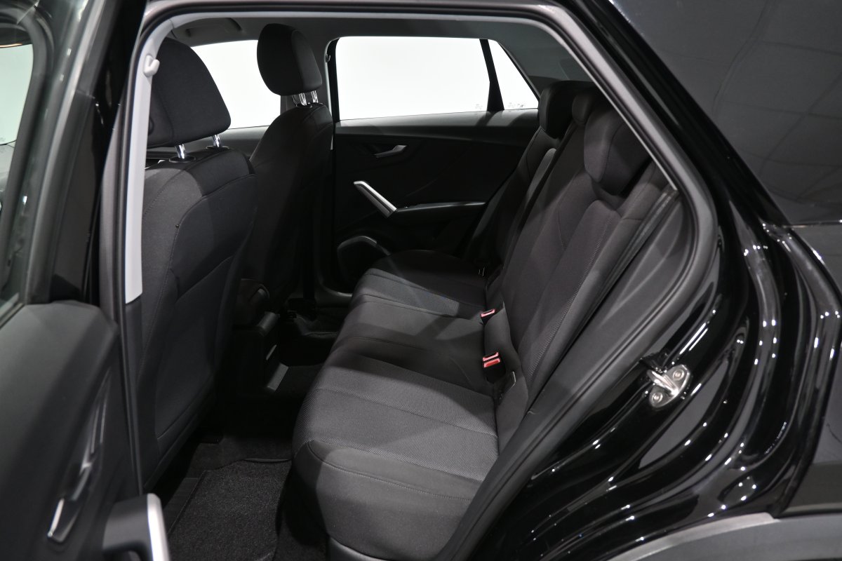 Foto Audi Q2 11