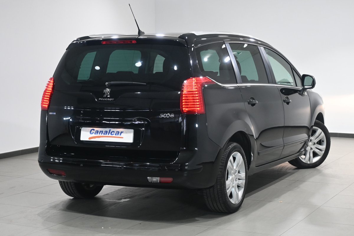 Foto Peugeot 5008 4