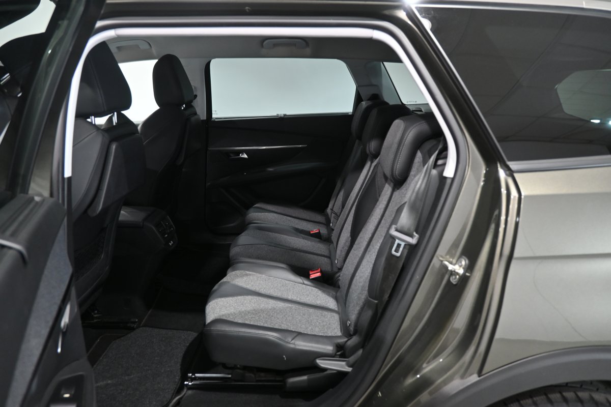 Foto Peugeot 5008 11