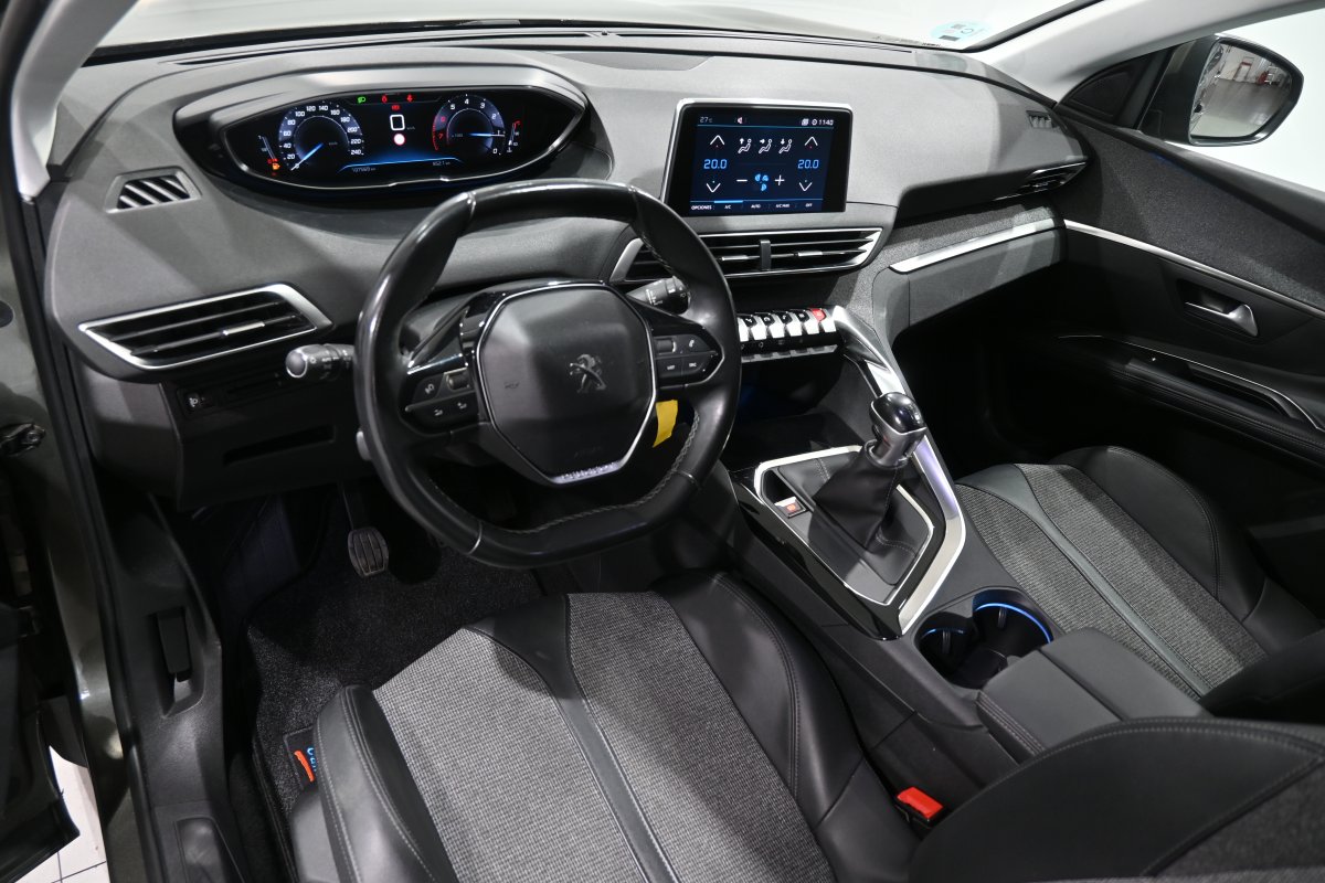 Foto Peugeot 5008 9