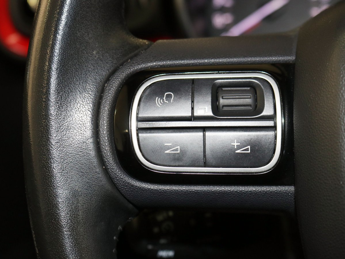 Foto Citroen C3 24