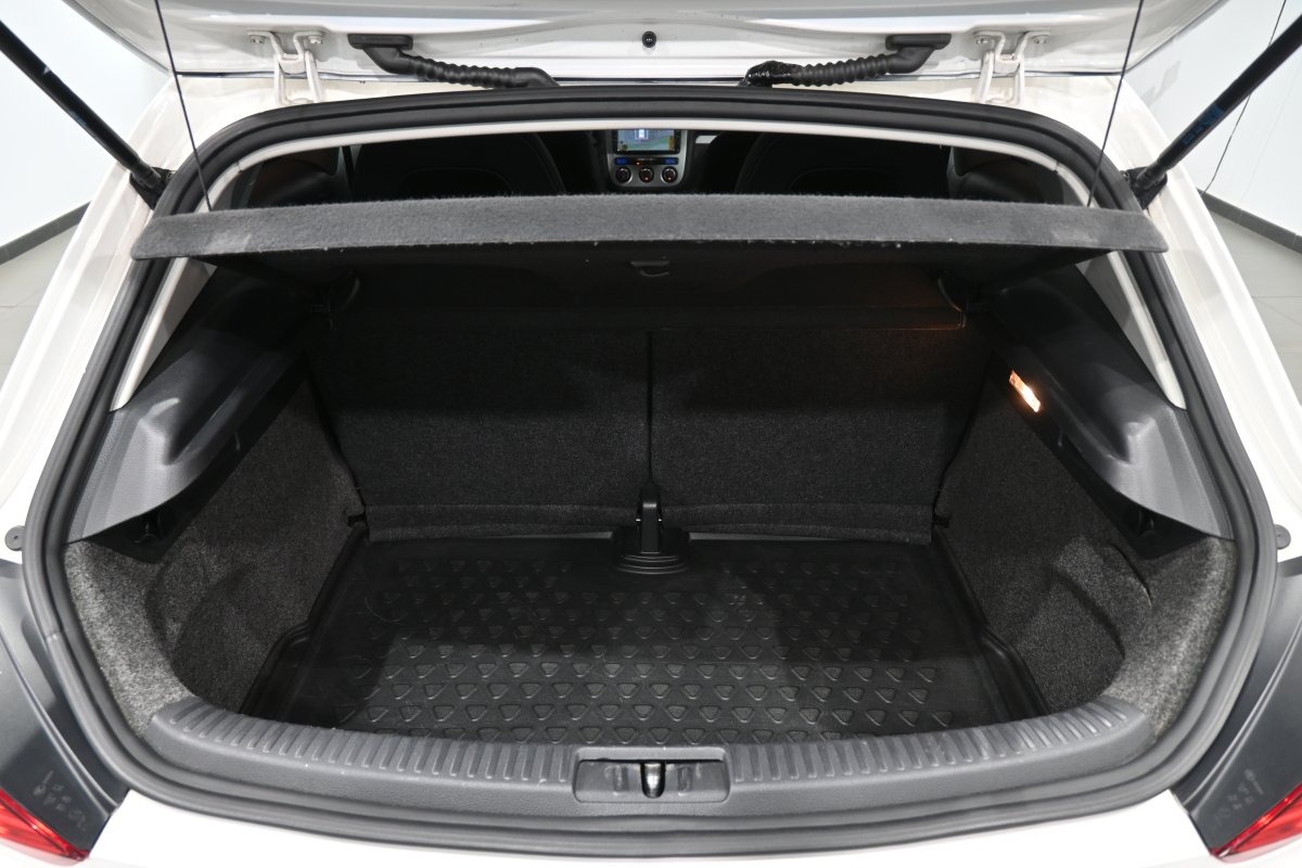 Foto Volkswagen Scirocco 8