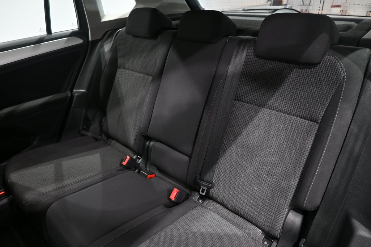 Foto Volkswagen Tiguan 12