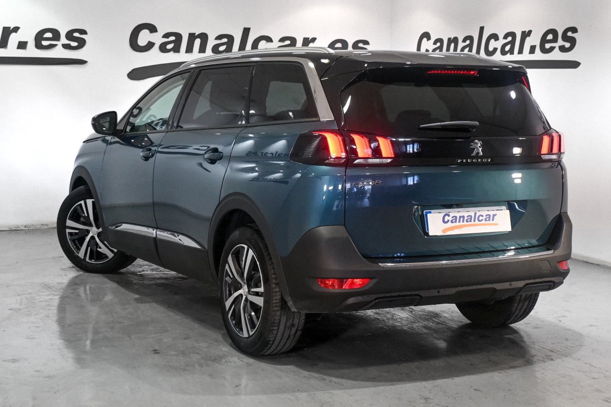 Foto Peugeot 5008 6