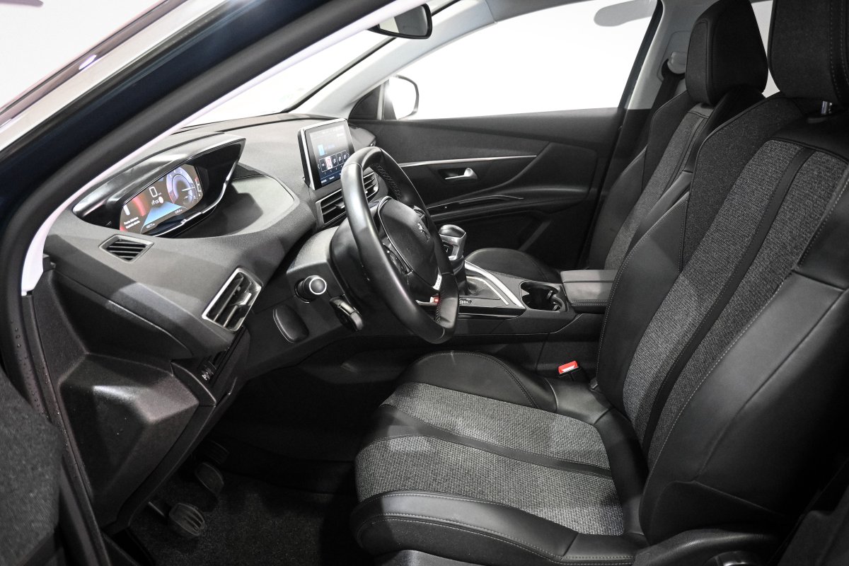 Foto Peugeot 5008 13
