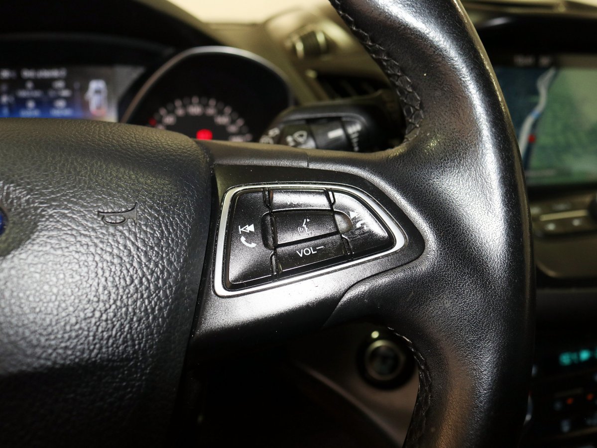 Foto Ford Kuga 21