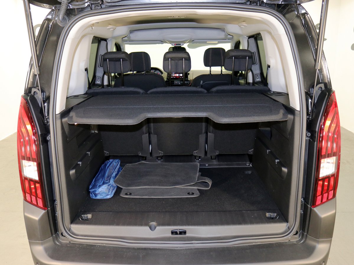 Foto Peugeot Rifter 9