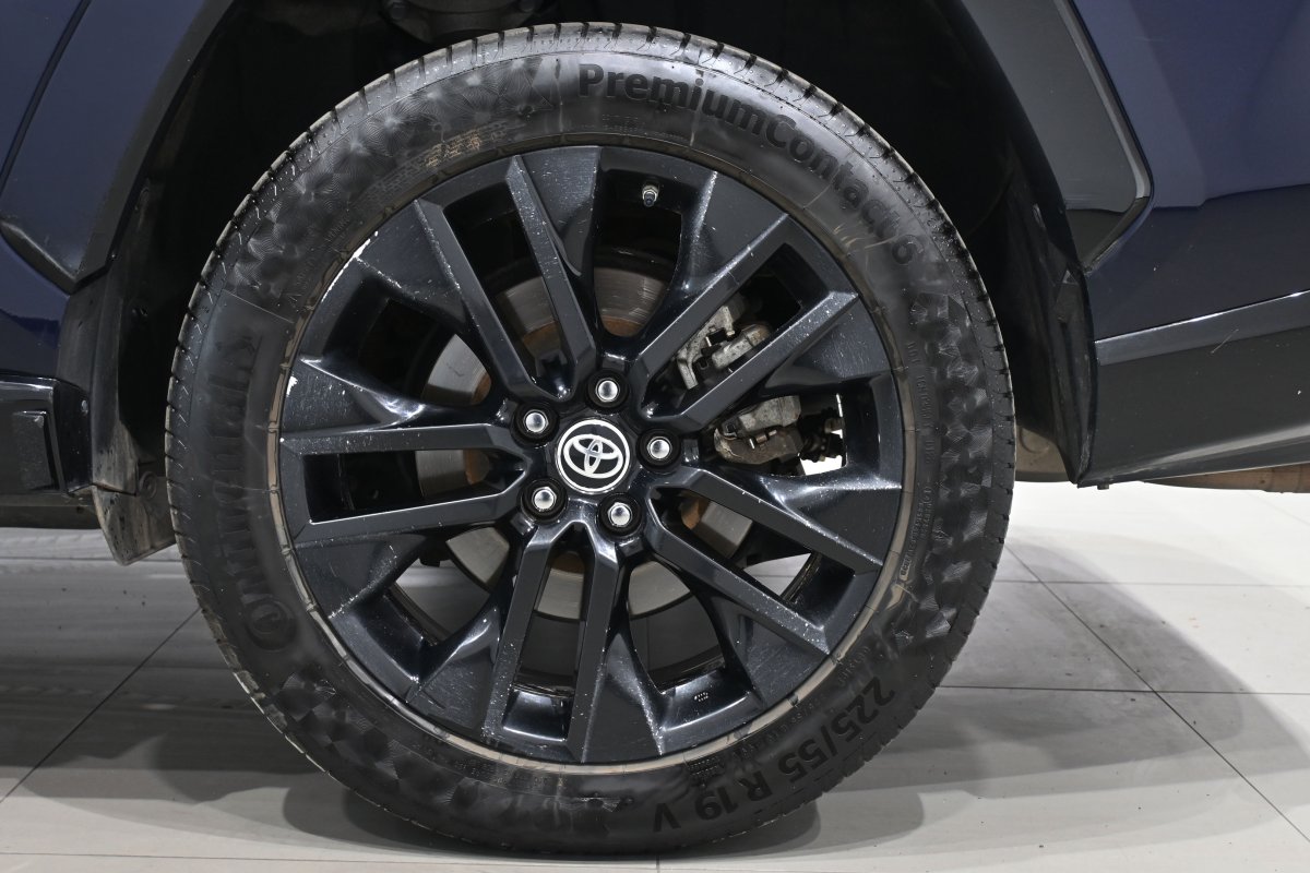 Foto Toyota RAV-4 27