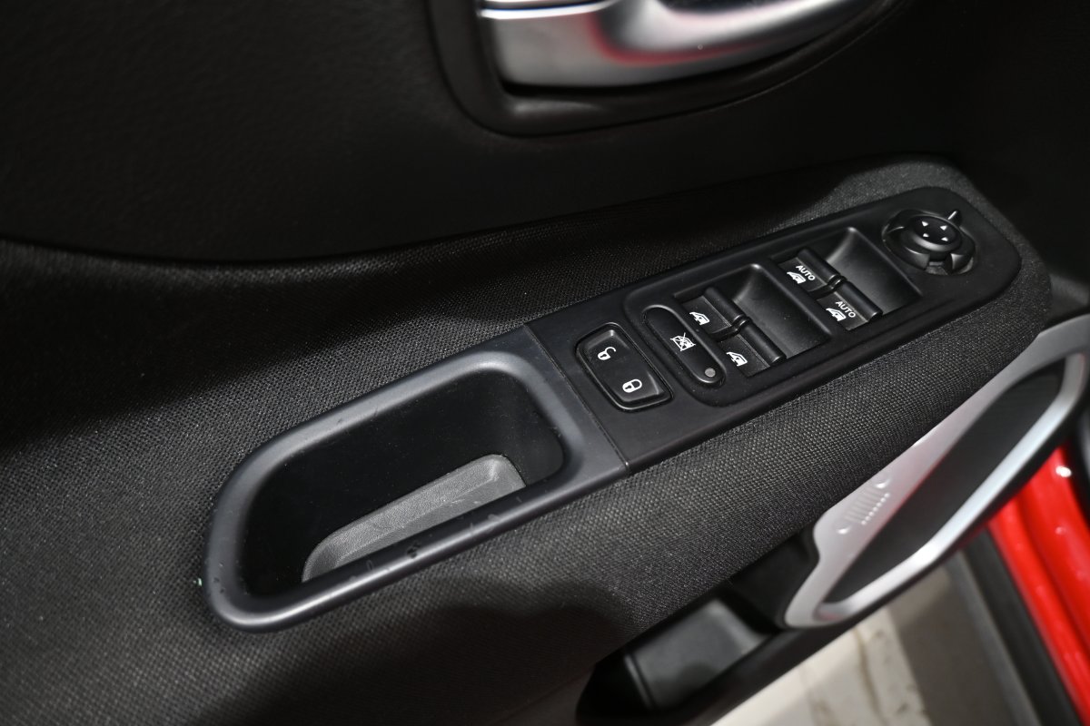Foto Jeep Renegade 20