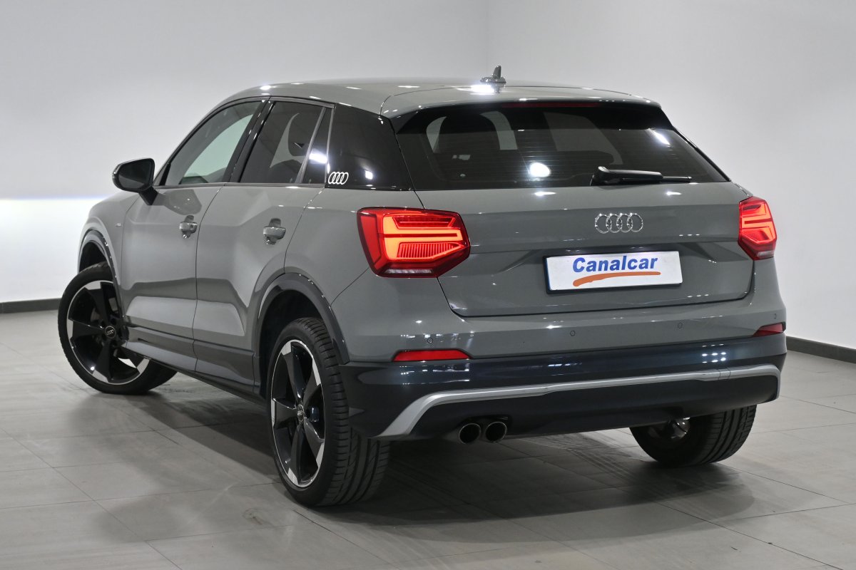 Foto Audi Q2 6