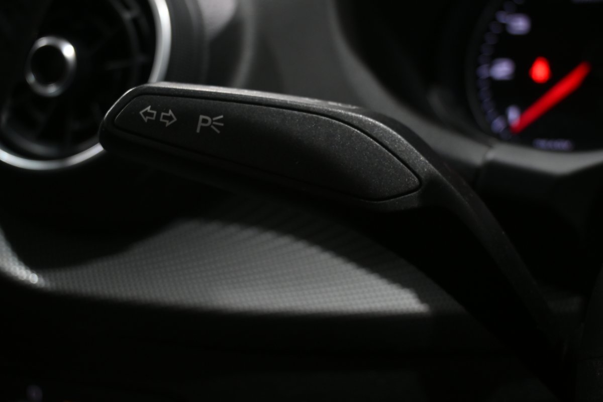 Foto Audi Q2 24