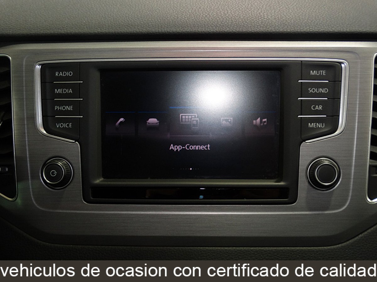 Foto Volkswagen Golf 22