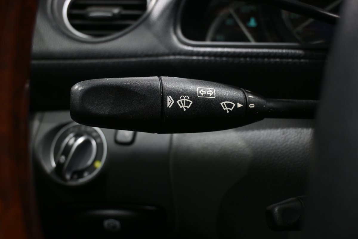 Foto Mercedes-Benz SL 20
