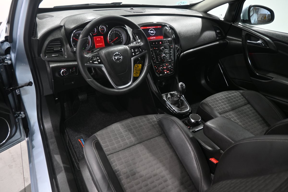 Foto Opel Astra 9
