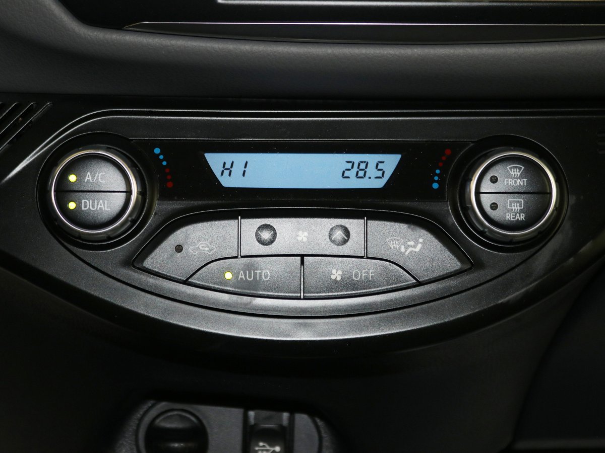 Foto Toyota Yaris 22