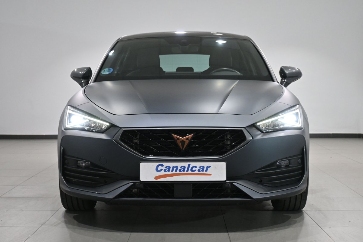 Foto CUPRA Leon 2