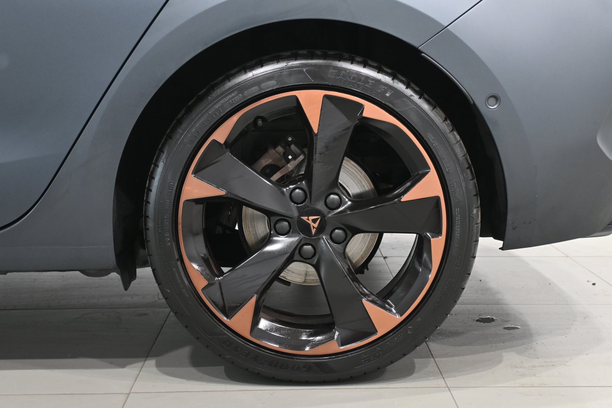 Foto CUPRA Leon 31