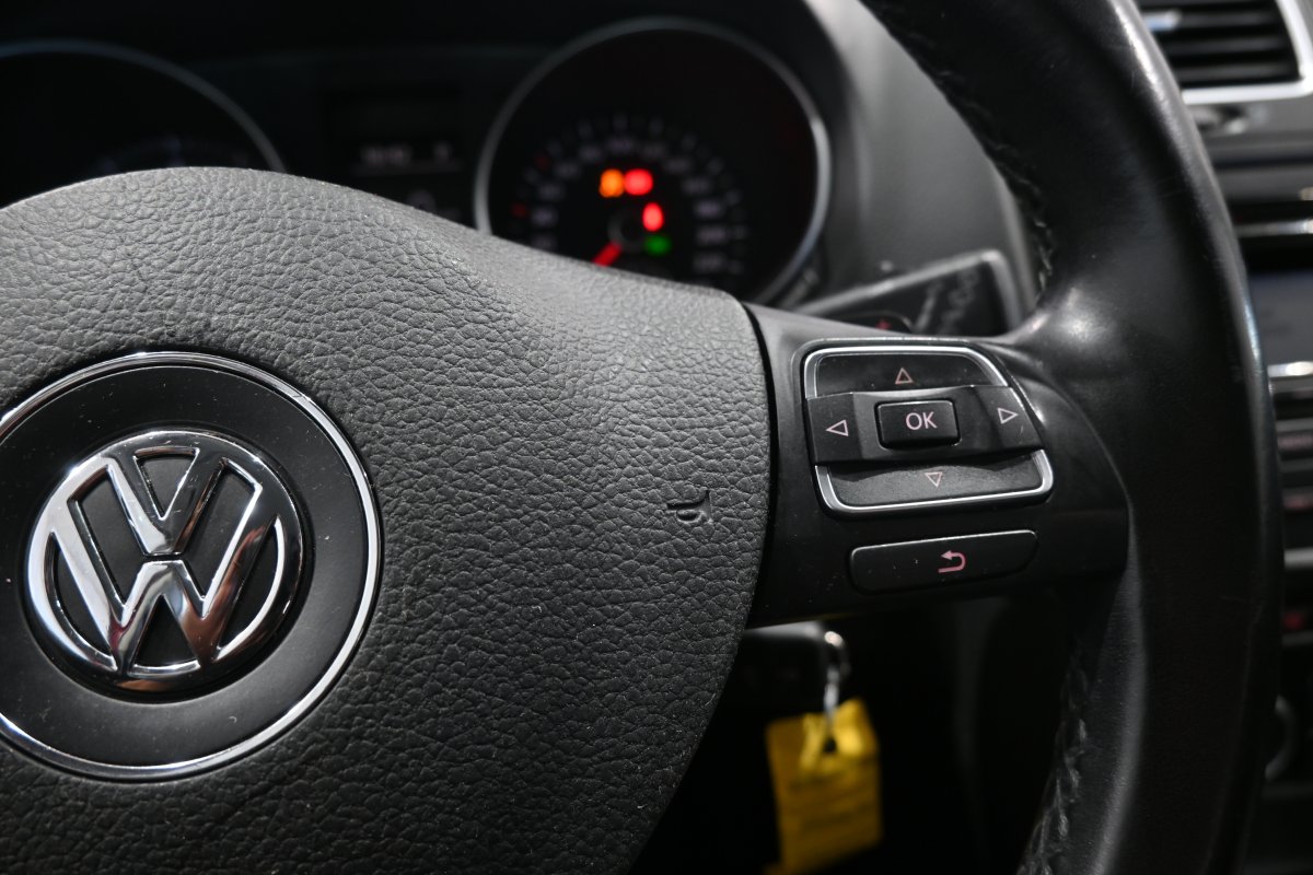 Foto Volkswagen Golf 21