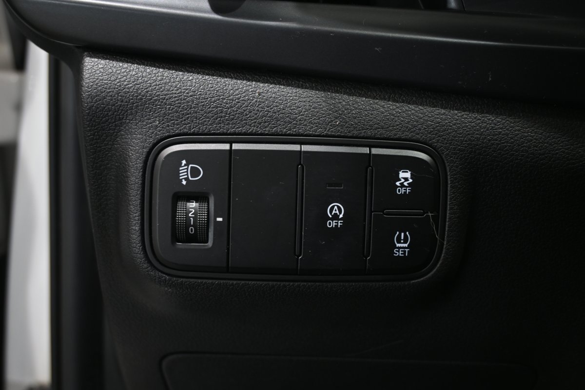 Foto Hyundai BAYON 25