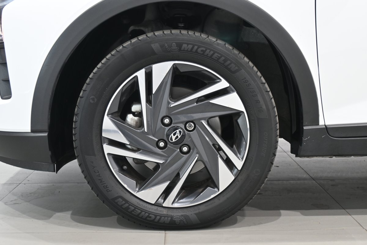 Foto Hyundai BAYON 27
