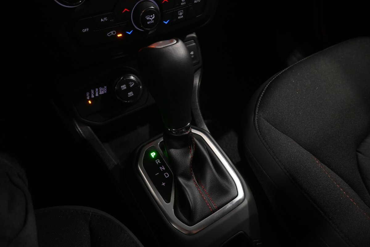 Foto Jeep Renegade 19