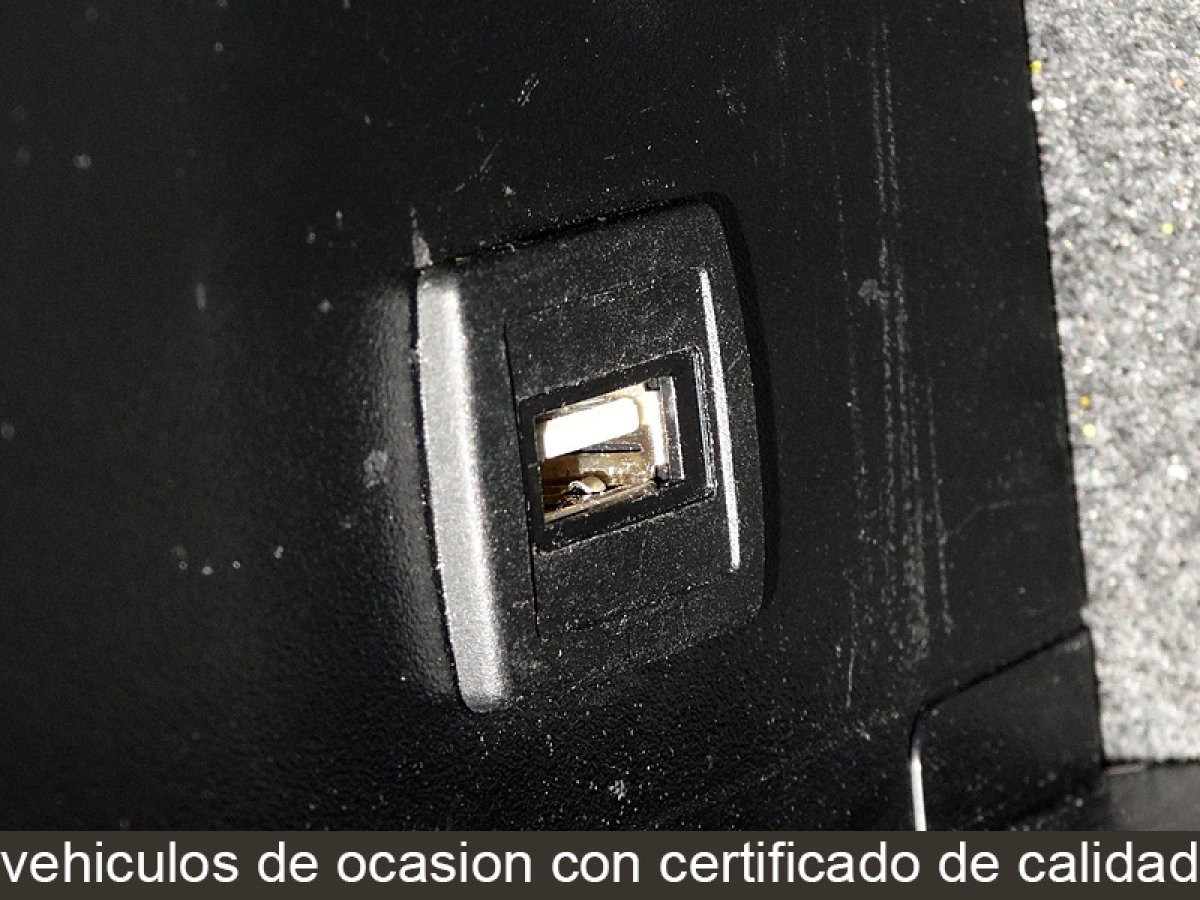 Foto Mercedes-Benz B 180 27