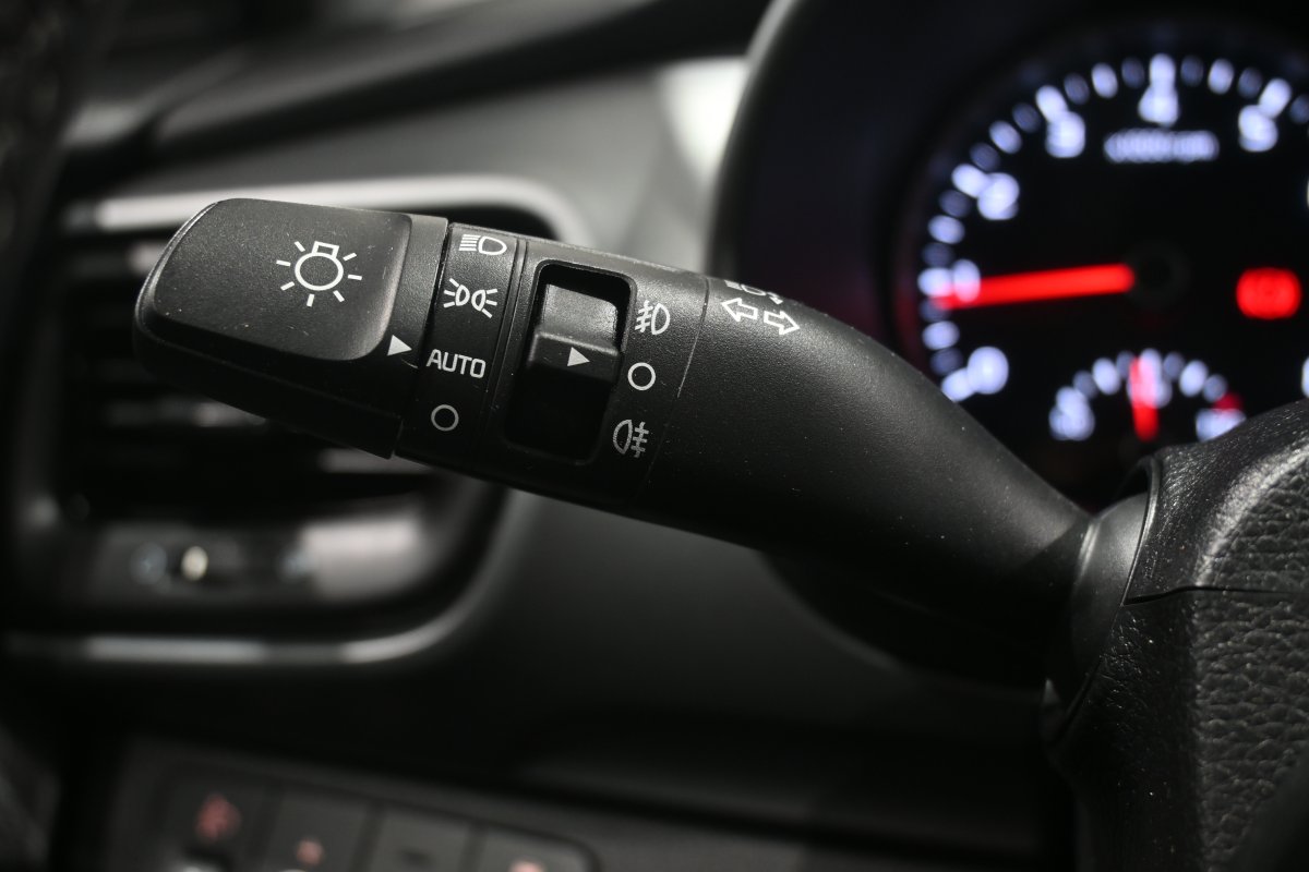 Foto Kia Stonic 16