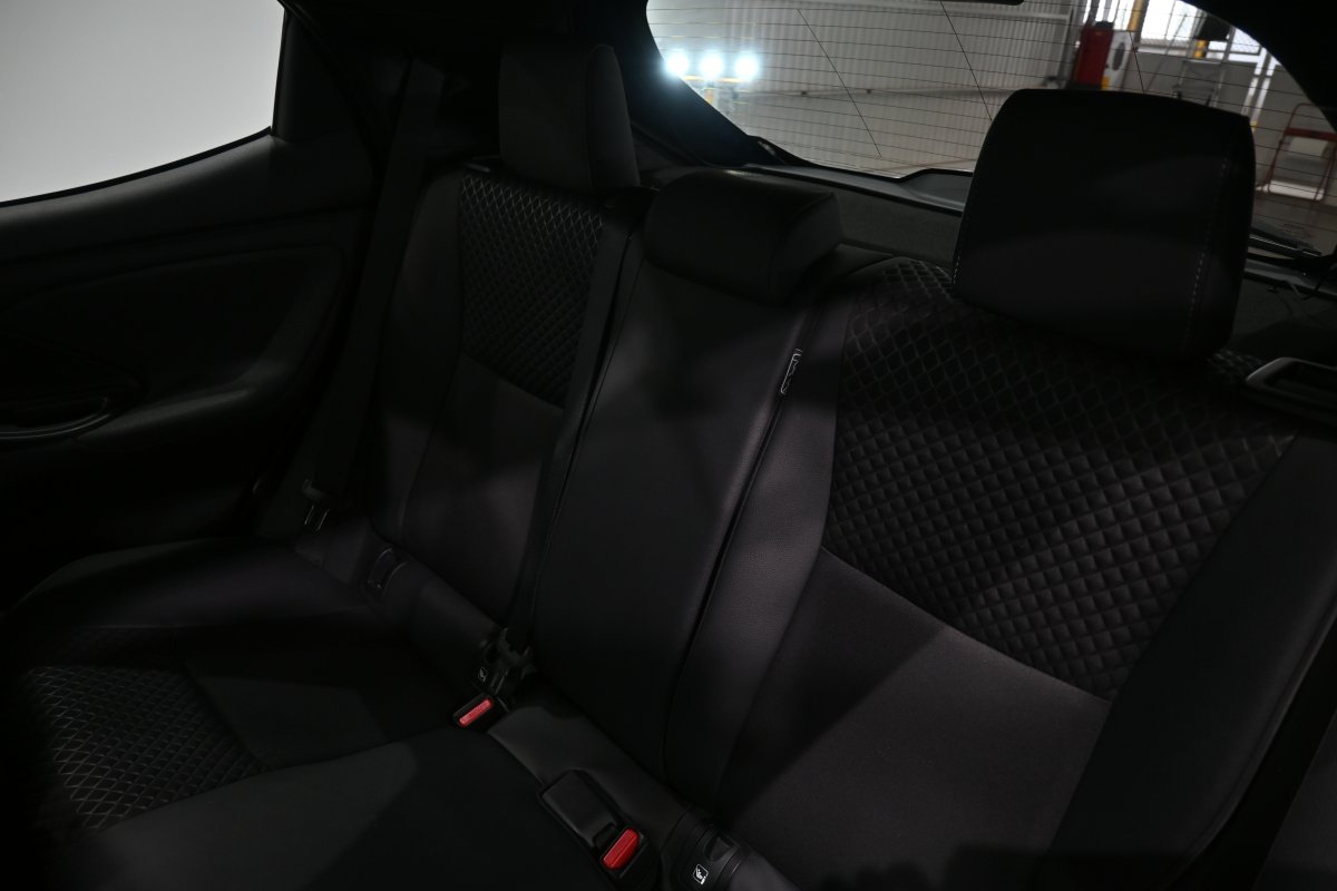 Foto Toyota Yaris 12