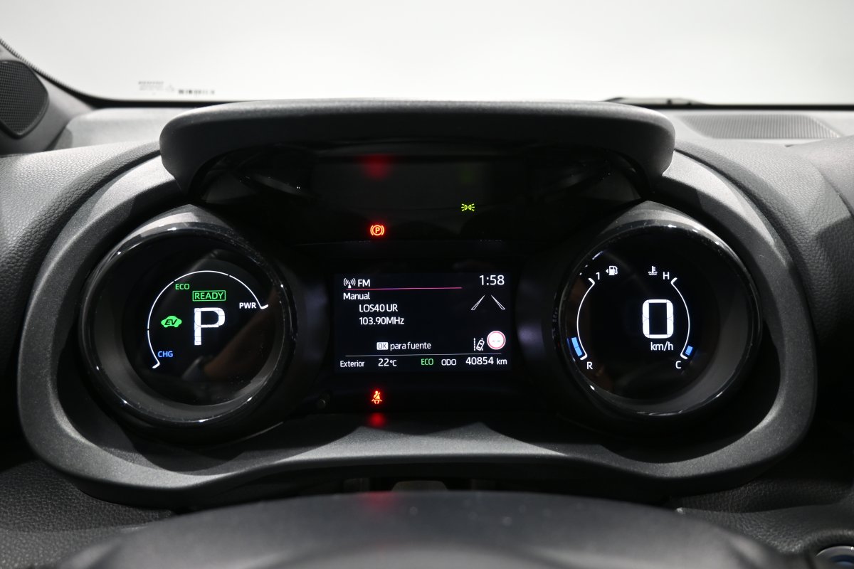 Foto Toyota Yaris 14