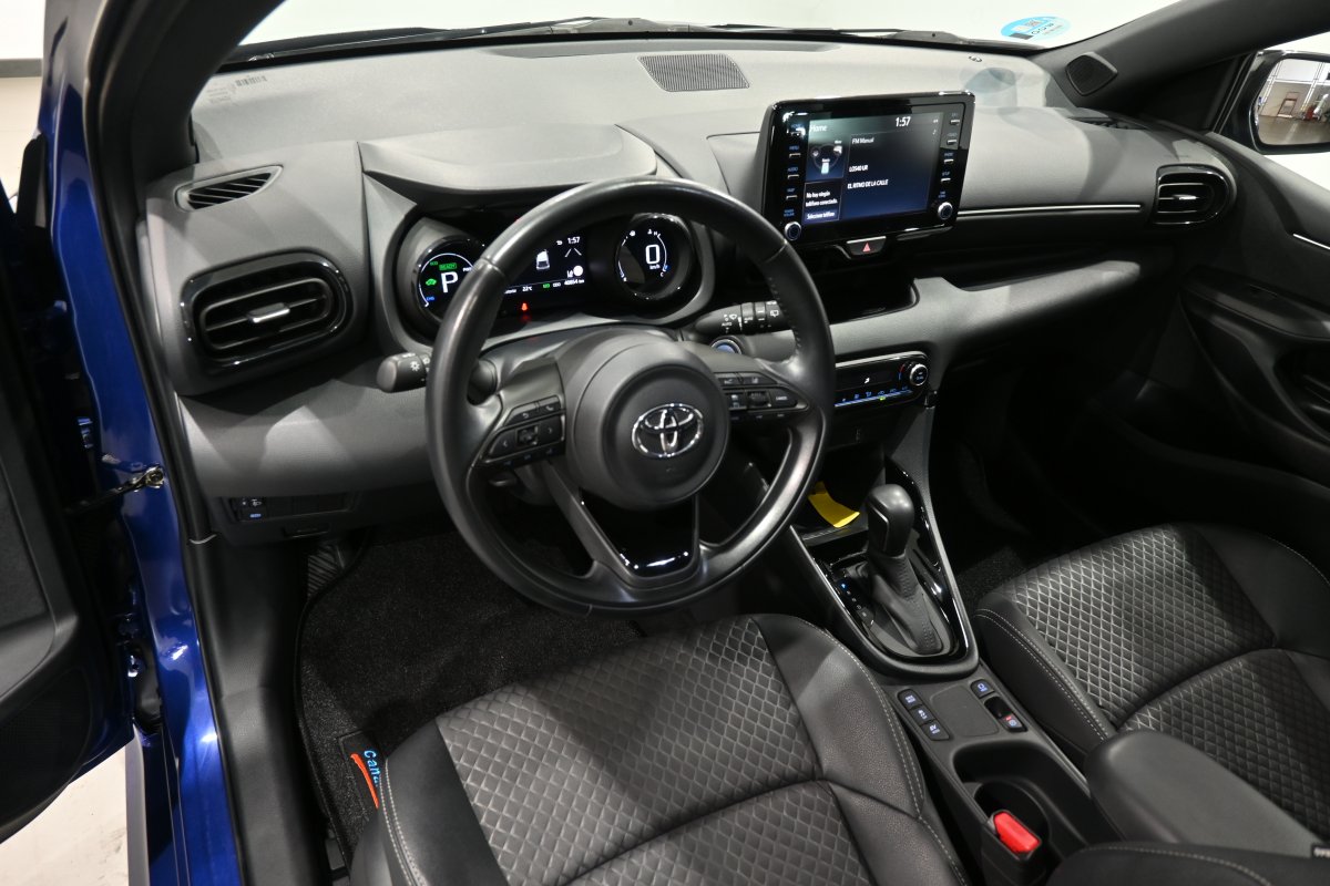 Foto Toyota Yaris 9