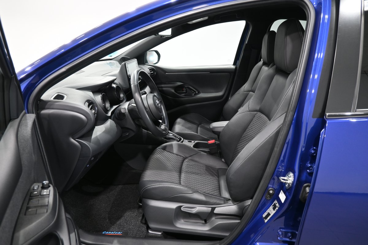 Foto Toyota Yaris 10