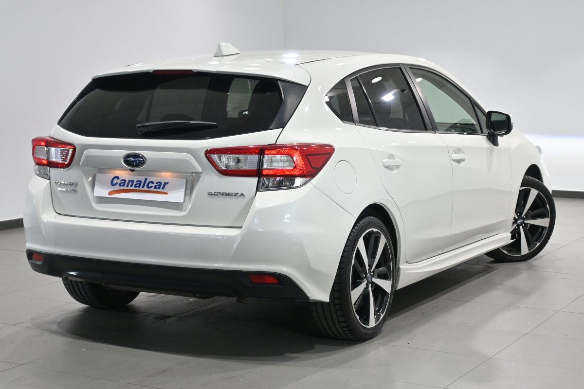 Foto Subaru Impreza 4