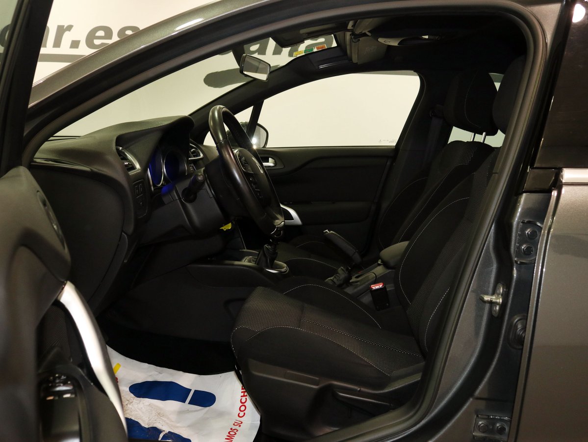 Foto Citroen DS4 11