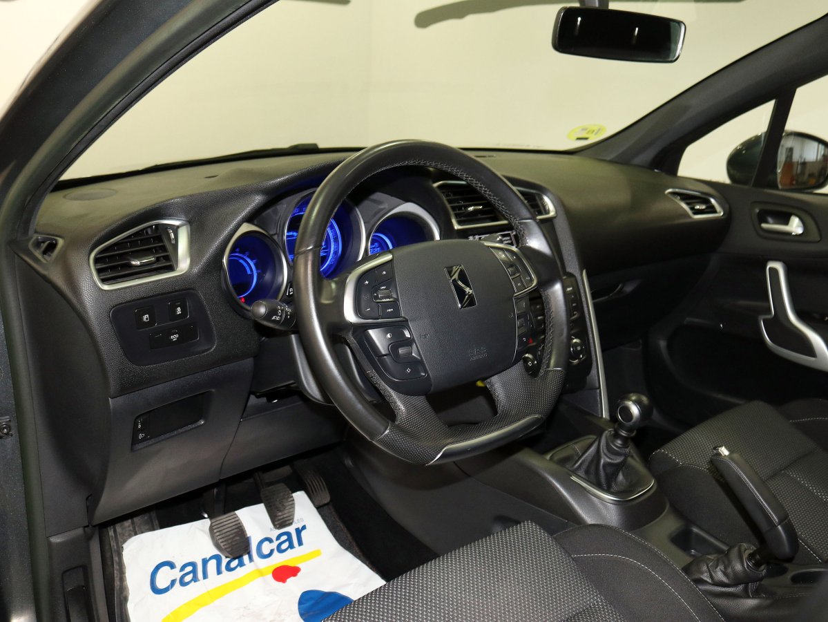 Foto Citroen DS4 13