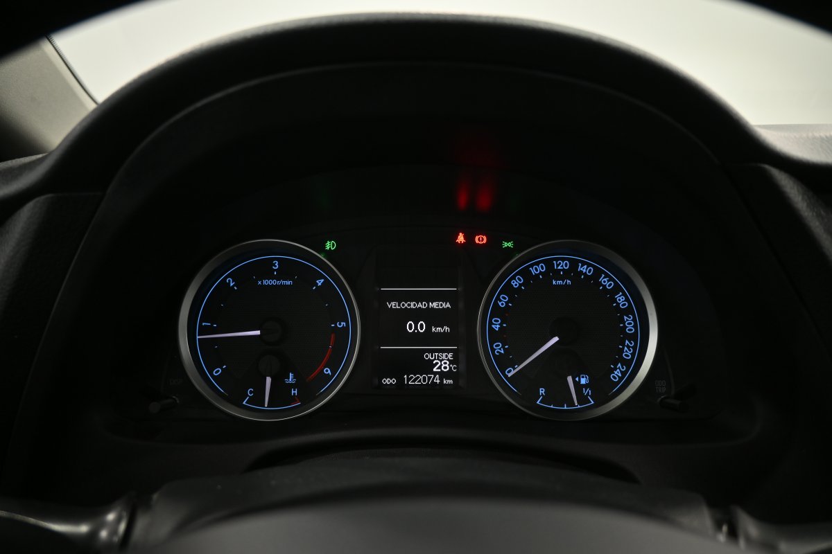 Foto Toyota Auris 14