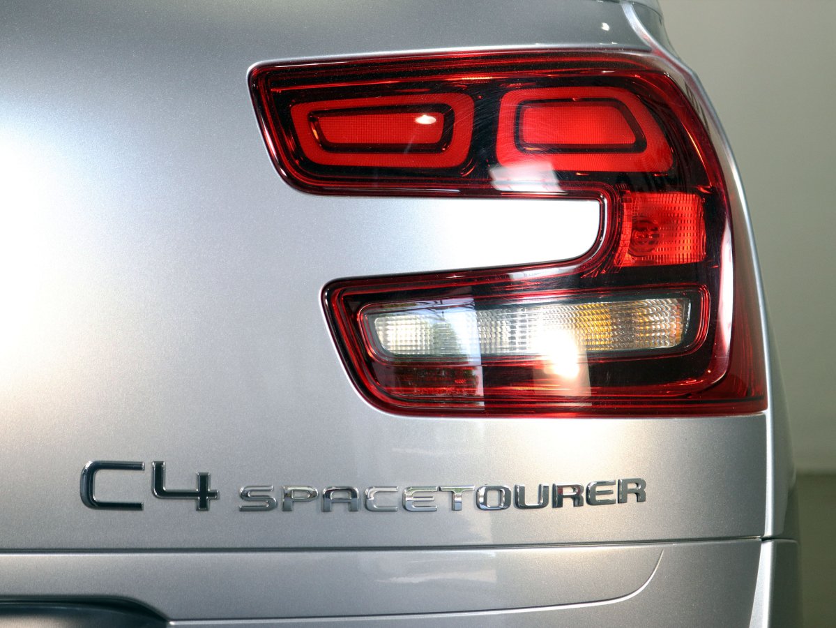 Foto Citroen GRAND C4 SPACETOURER 11