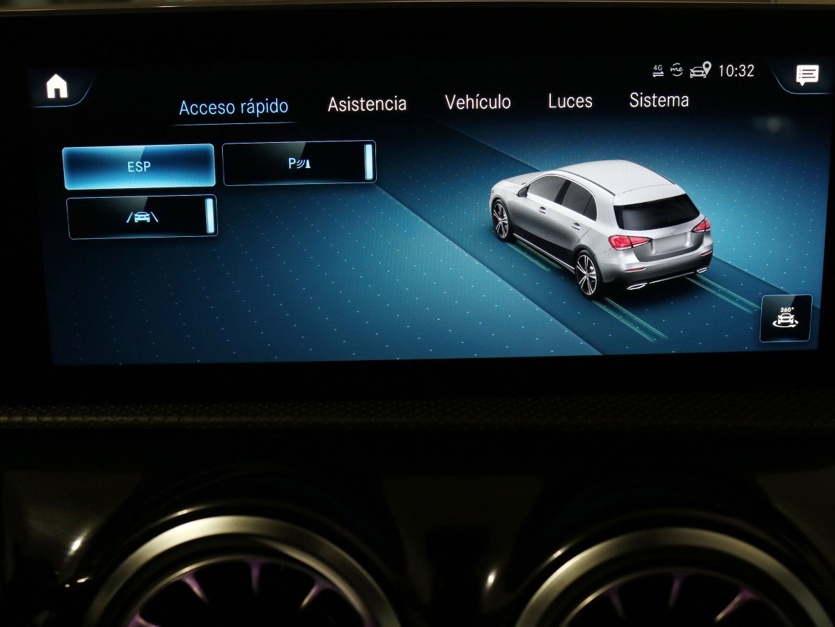Foto Mercedes-Benz A 180 24