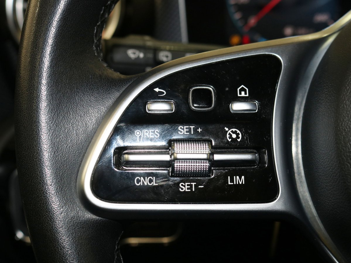 Foto Mercedes-Benz A 180 44