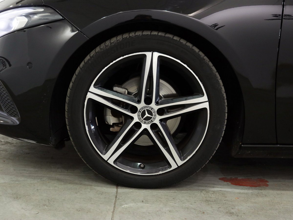 Foto Mercedes-Benz A 180 48