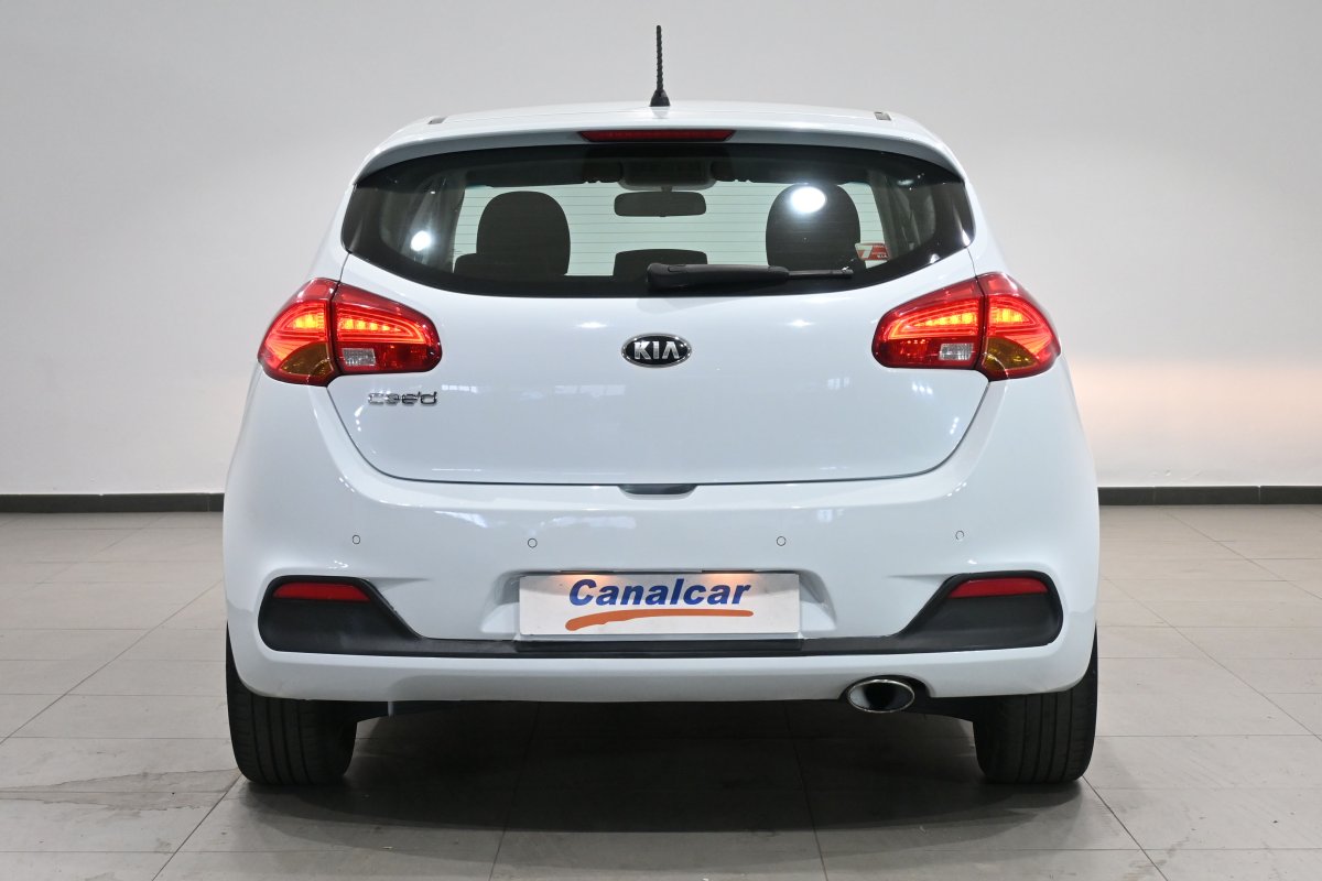 Foto Kia Ceed 5