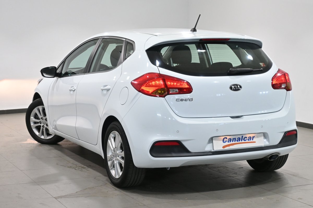Foto Kia Ceed 6