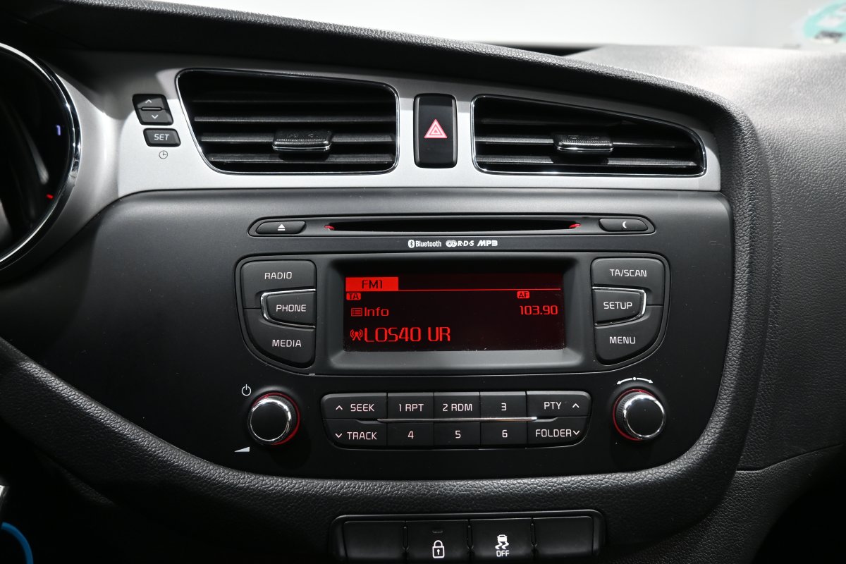 Foto Kia Ceed 15