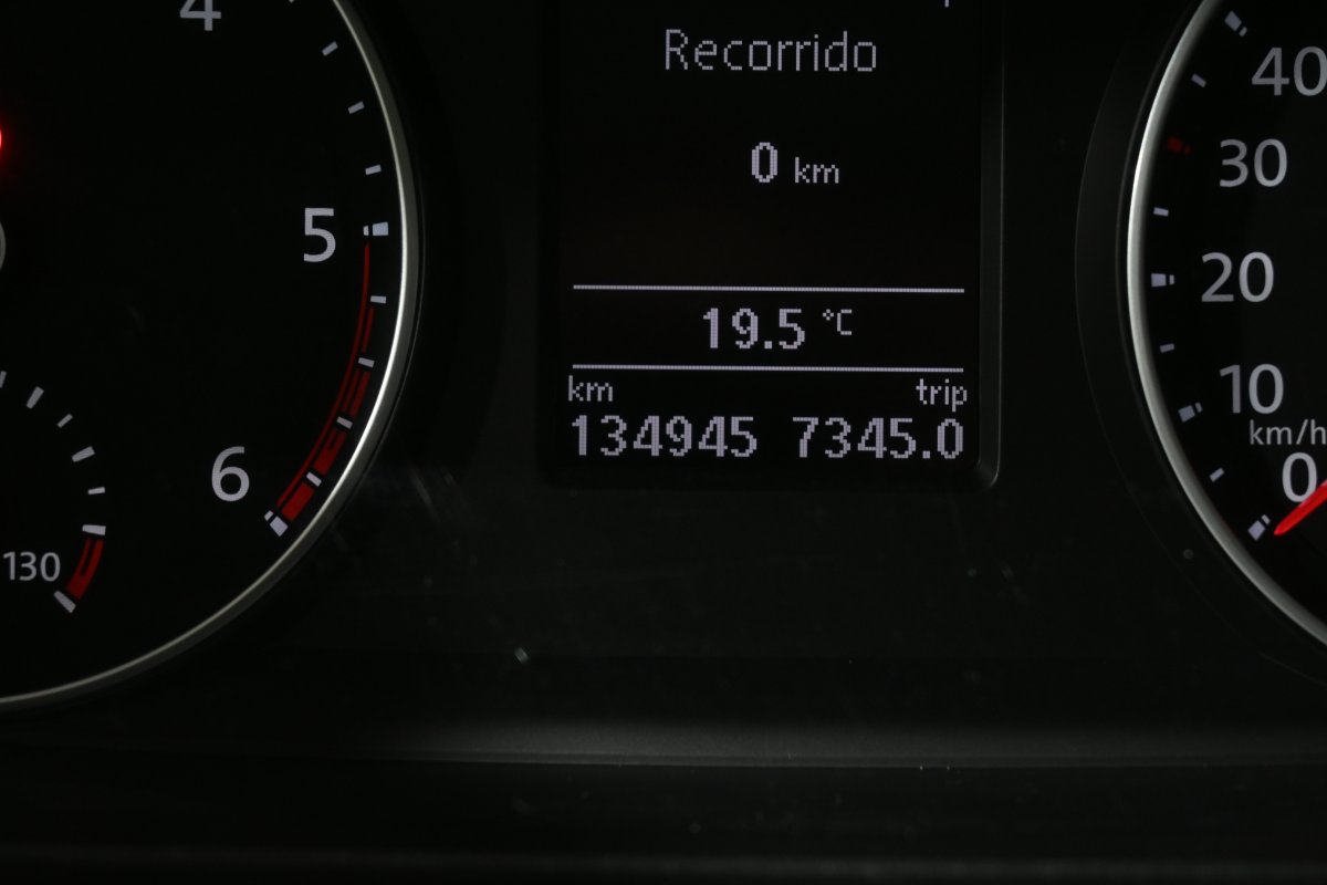 Foto Volkswagen KOMBI Caravelle 13