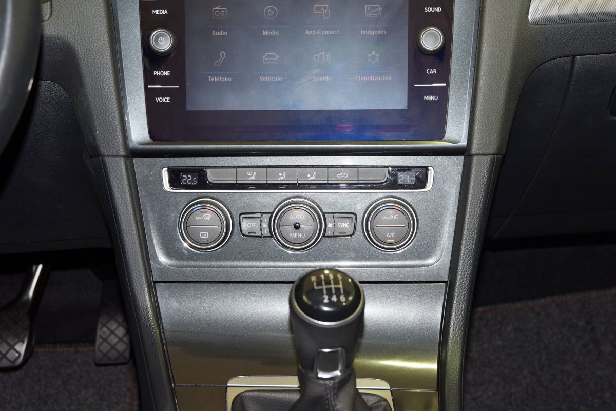 Foto Volkswagen Golf 13