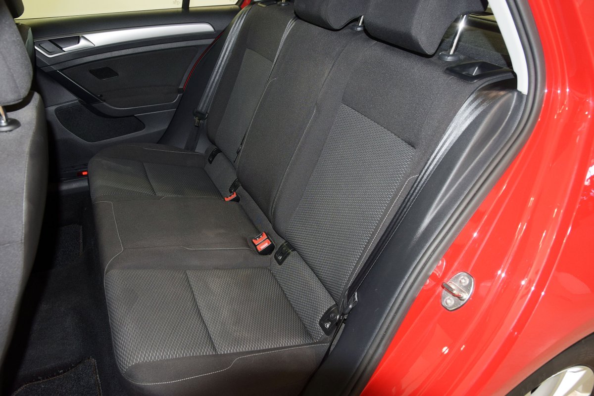 Foto Volkswagen Golf 9