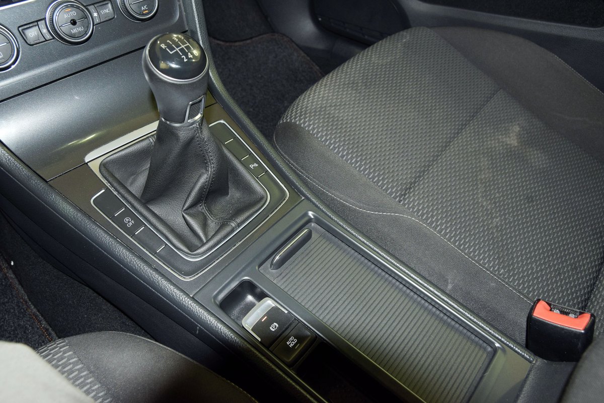 Foto Volkswagen Golf 17